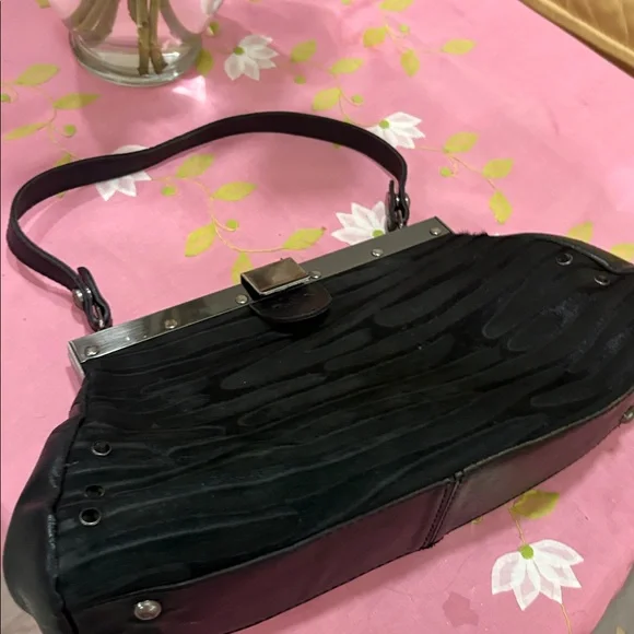 Patricia Nash Satchel/Top Handle Bag - Picture 6 of 9